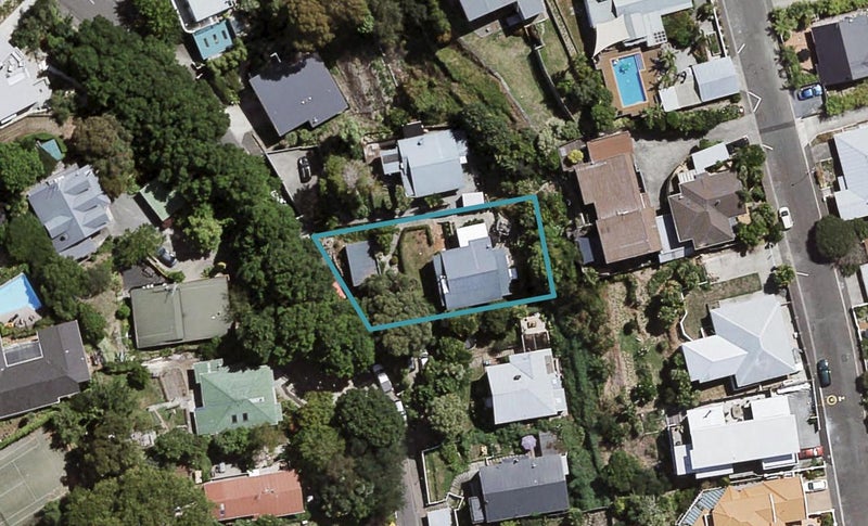 15 Burns Road, Hospital Hill, Napier - Carousel 1