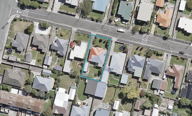 10 Meadows Avenue, Waiwhetu, Lower Hutt - Carousel 1