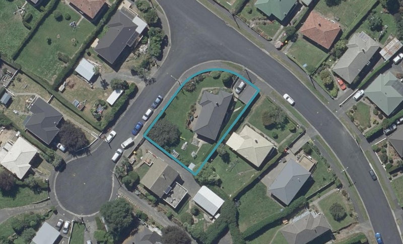 17 Balmain Street, Halfway Bush, Dunedin - Carousel 1