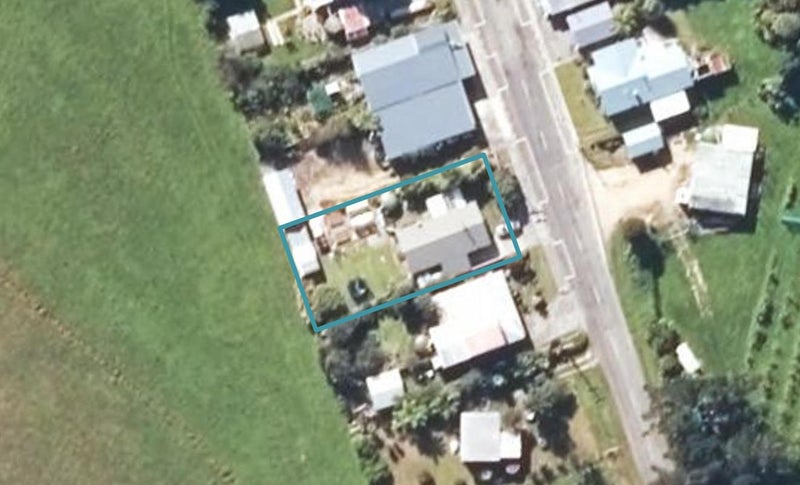 18 Bridge Street, Karamea, Karamea - Carousel 1
