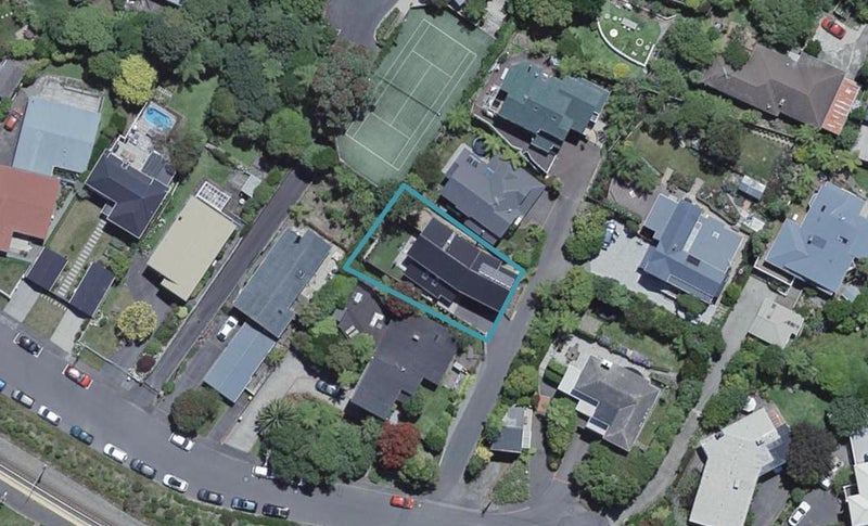 85 Simla Crescent, Khandallah, Wellington - Carousel 1