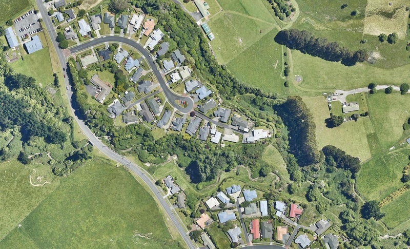 37 Caulfield Place, Pukehangi, Rotorua - Carousel 1