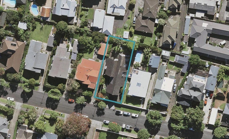 9 Corbett-Scott Avenue, Epsom, Auckland - Carousel 1
