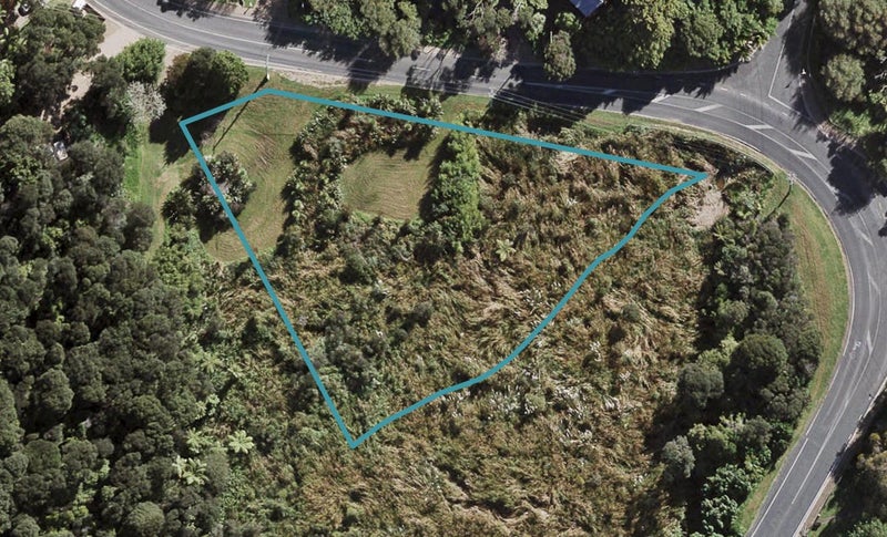 57 Te Toki Road, Ostend, Waiheke Island - Carousel 1
