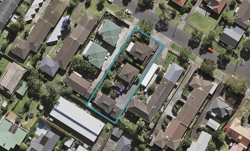 20B Tawhiri Road, One Tree Hill, Auckland - Carousel 1