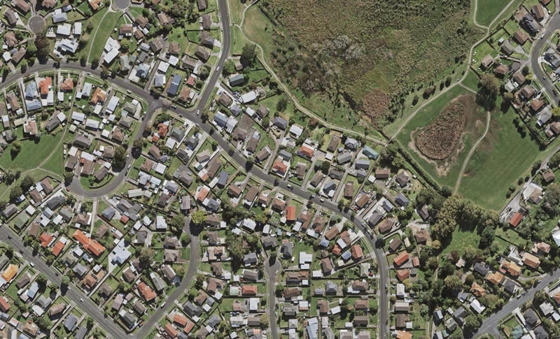 52 Alabaster Drive, Papatoetoe, Auckland - Carousel 1