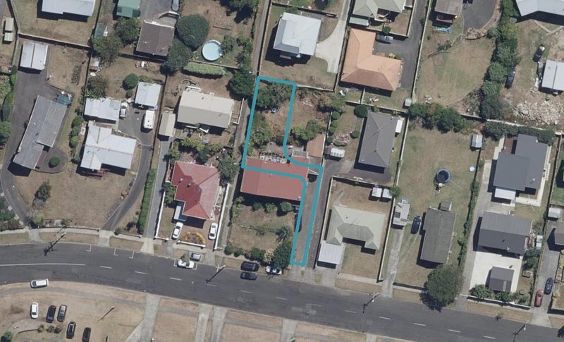 4/33 Cowley Drive, Temple View, Hamilton - Carousel 1