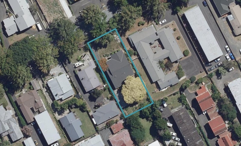 12 Stanley Street, Claudelands, Hamilton - Carousel 1