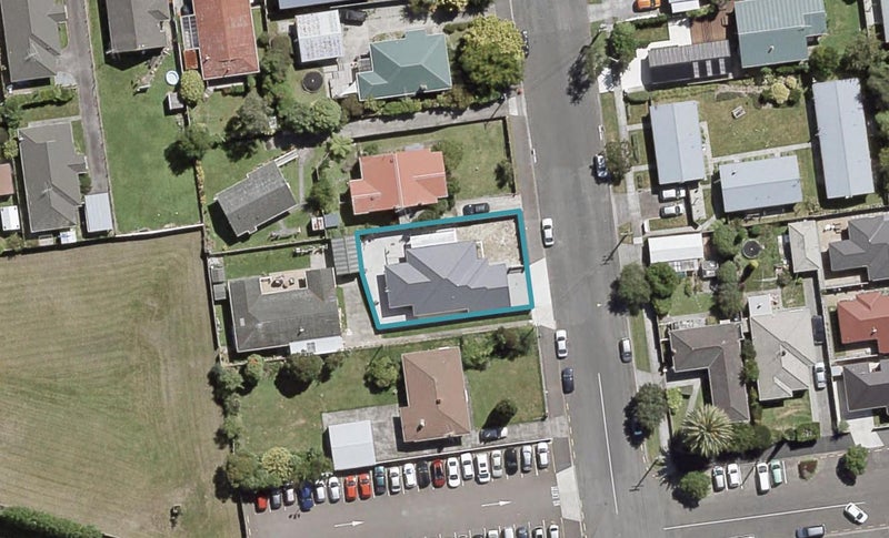 23 Logan Street, Ebdentown, Upper Hutt - Carousel 1