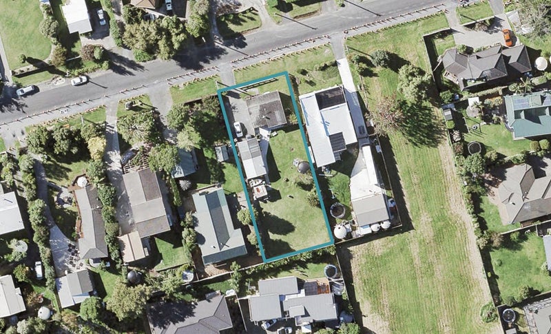 31 Second View Avenue, Beachlands, Auckland - Carousel 1