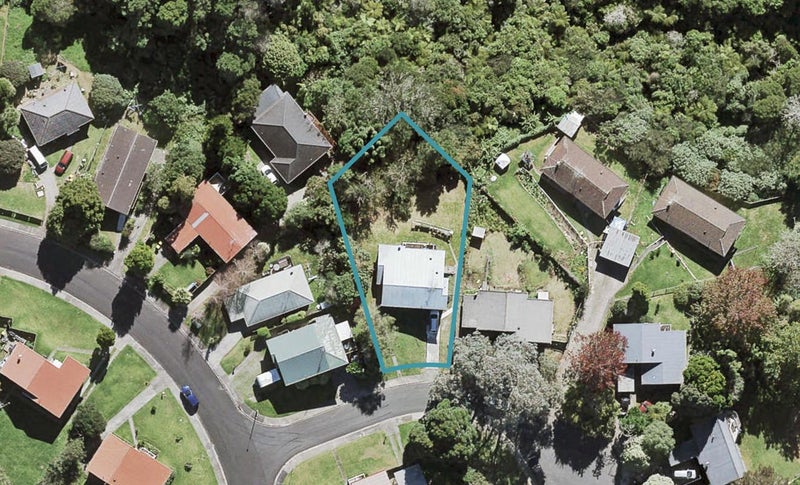 4 Mirage Place, Beach Haven, Auckland - Carousel 1