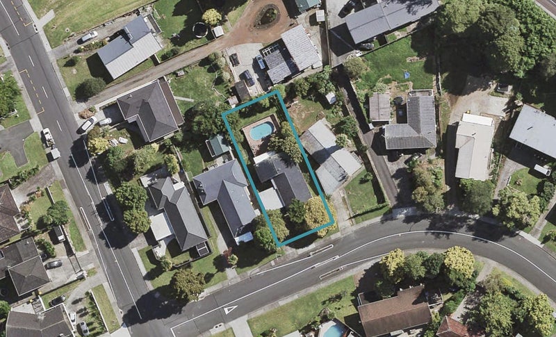 4 Lawrence Crescent, Hillpark, Auckland - Carousel 1