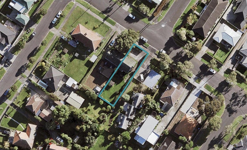 44 Fir Street, Waterview, Auckland - Carousel 1