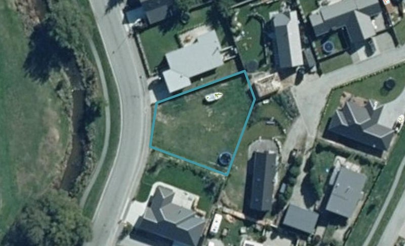 23 Alice Burn Drive, Luggate, Wānaka - Carousel 1