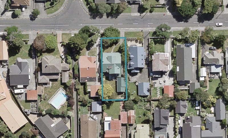 8 Puriri Street, Woburn, Lower Hutt - Carousel 1