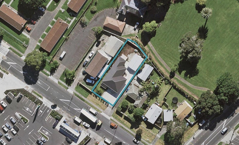 5 Yates Road, Mangere East, Auckland - Carousel 1