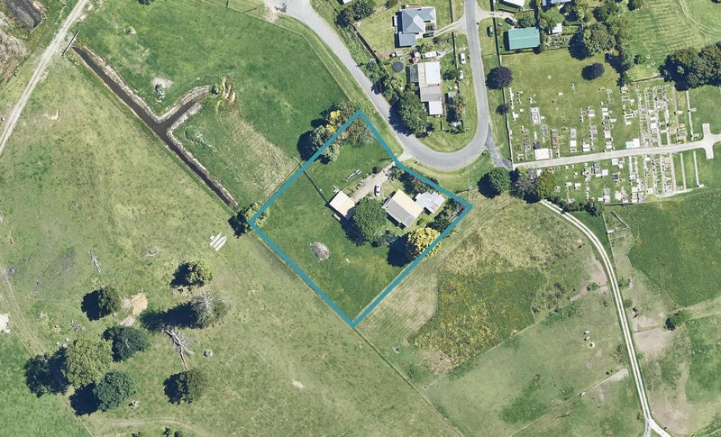 47 Spencer Avenue, Maketu, Te Puke - Carousel 1