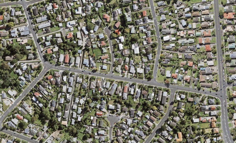 138 View Road, Sunnyvale, Auckland - Carousel 1