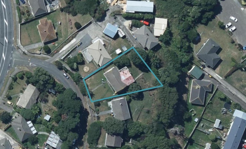 9 King Crescent, Ranui, Porirua - Carousel 1