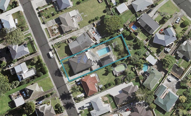 8 Rothery Road, Hillpark, Auckland - Carousel 1