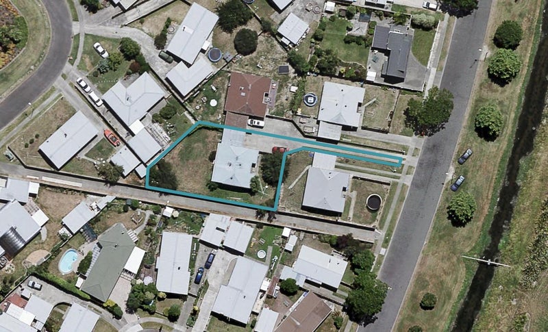 38 Atherfold Crescent, Greenmeadows, Napier - Carousel 1