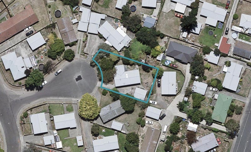 7 Peary Place, Flaxmere, Hastings - Carousel 1