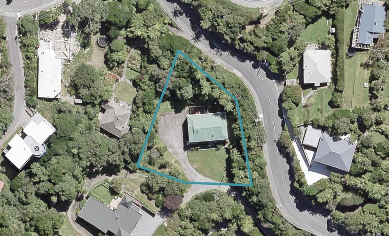 3/49 Maungaraki Road, Korokoro, Lower Hutt - Carousel 1