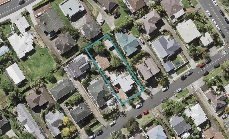 2/29 Napier Avenue, Takapuna, Auckland - Carousel 1