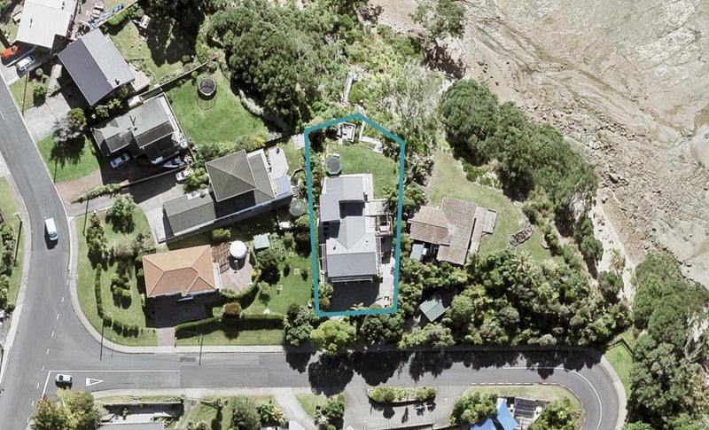 4 Moreton Drive, Manly, Whangaparaoa - Carousel 1