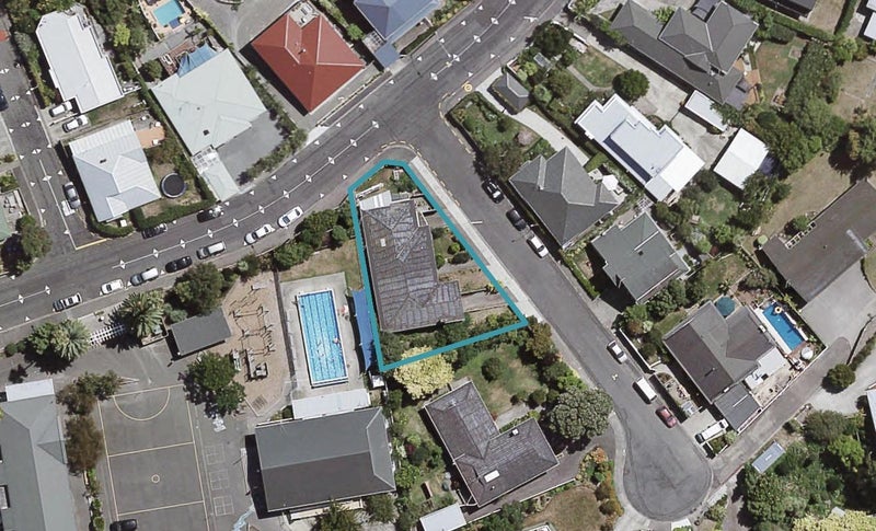 4 Randall Place, Hospital Hill, Napier - Carousel 1