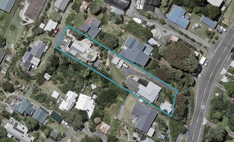 16 Ocean Road, Paekakariki, Paekakariki - Carousel 1
