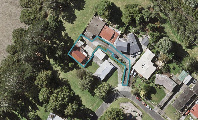 33A Pandora Place, Pakuranga, Auckland - Carousel 1
