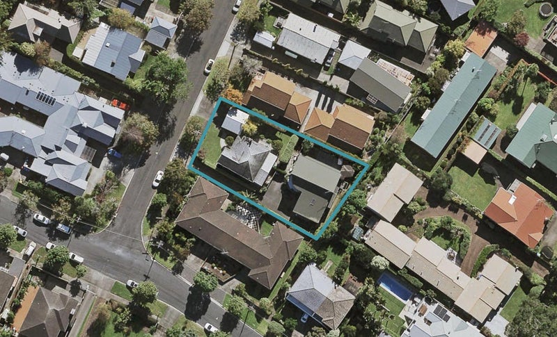 22 Karetu Road, Greenlane, Auckland - Carousel 1