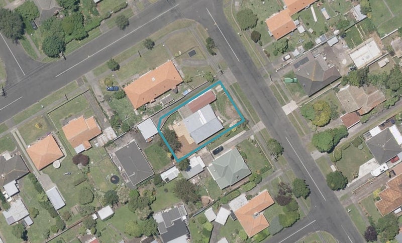 15 Gerse Street, Whanganui East, Whanganui - Carousel 1