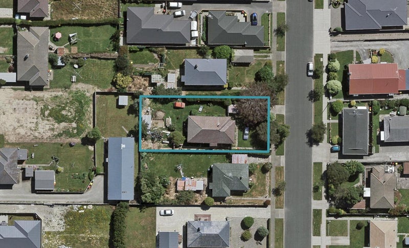 24 Stirling Street, Windsor, Invercargill - Carousel 1