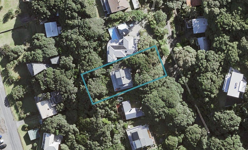 22 Garden Road, New Lynn - Carousel 1