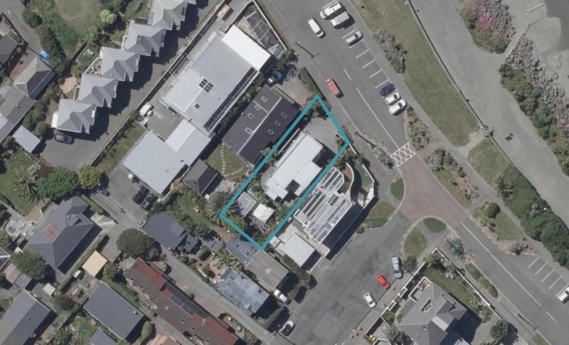 60 Esplanade, Sumner, Christchurch - Carousel 1