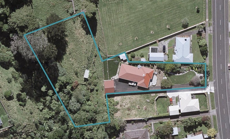 432 Carrington Street, Upper Vogeltown, New Plymouth - Carousel 1