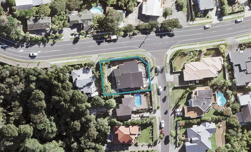 2 Elsfield Place, Torbay, Auckland - Carousel 1