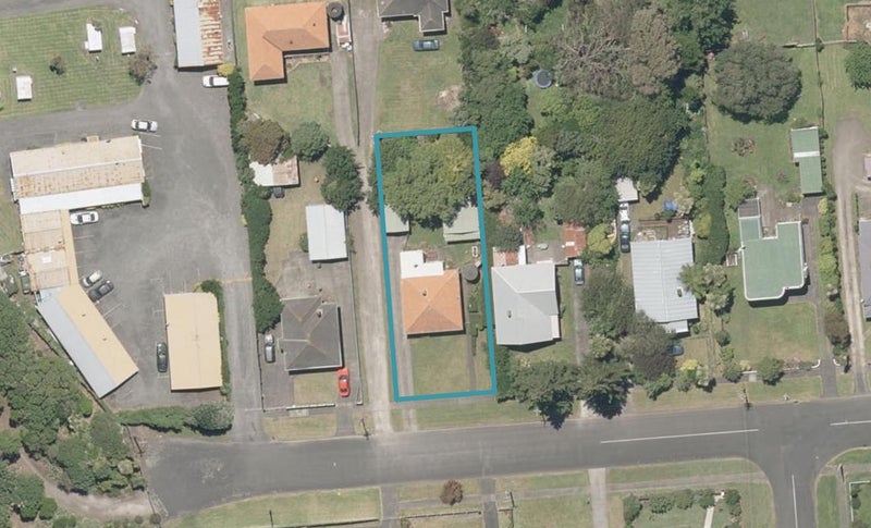82 Bignell Street, Gonville, Whanganui - Carousel 1
