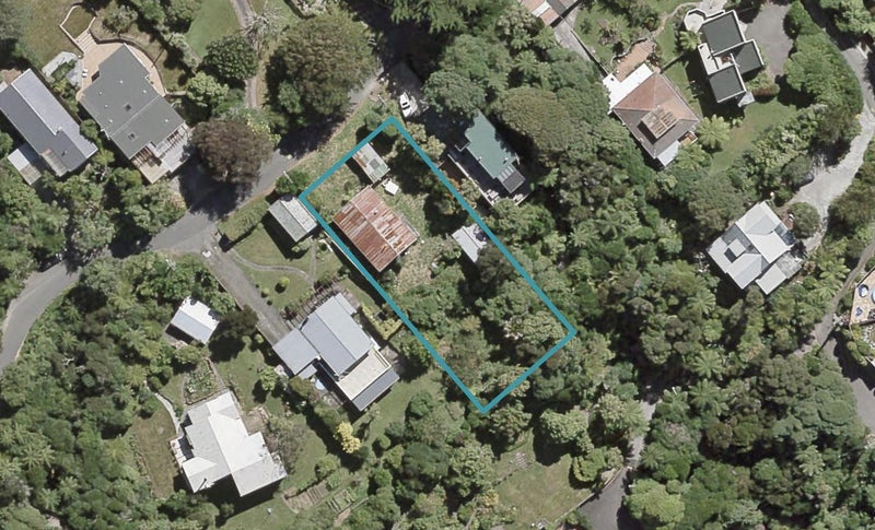 17 Belmont Terrace, Belmont, Lower Hutt - Carousel 1