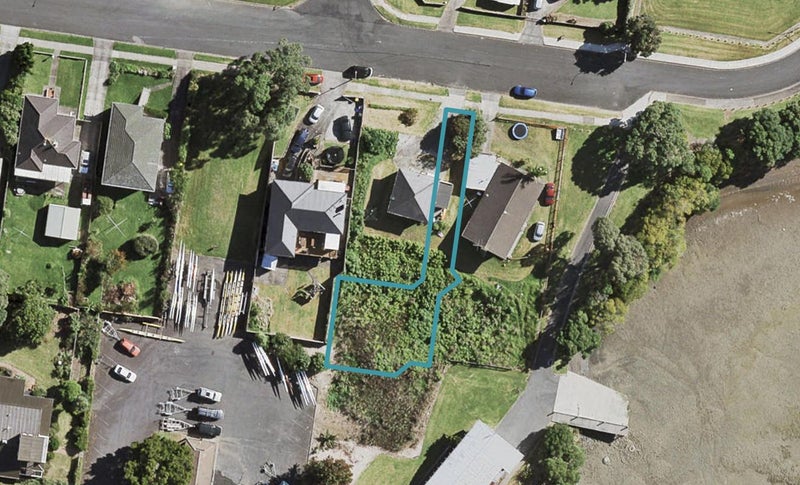25B Greers Road, Weymouth, Auckland - Carousel 1