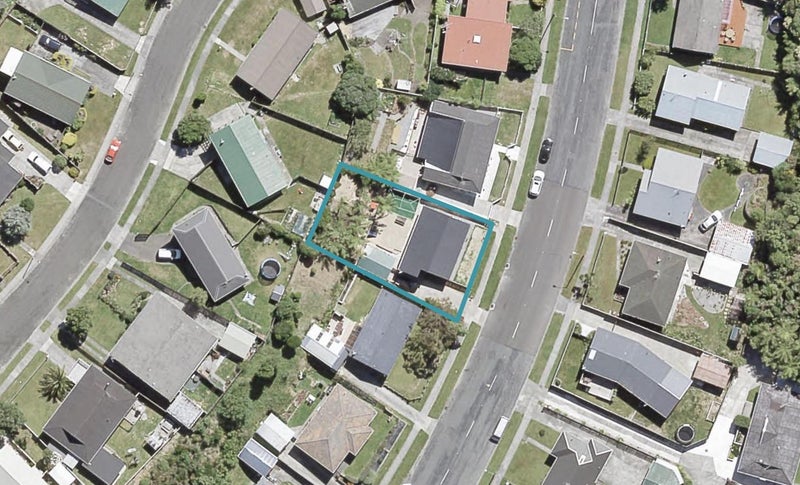 183 Major Drive, Kelson, Lower Hutt - Carousel 1