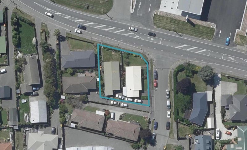 2 Vega Place, Heathcote Valley, Christchurch - Carousel 1