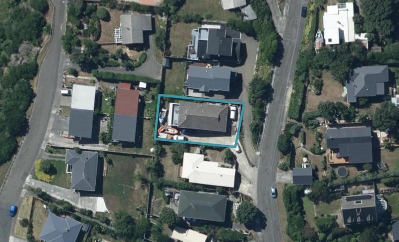 25A Richard Street, Titahi Bay, Porirua - Carousel 1