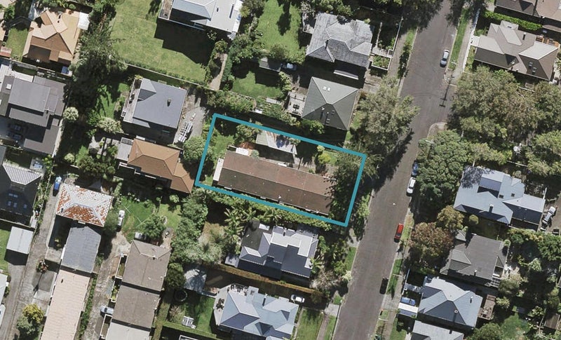 3/15 Bank Street, Mount Eden, Auckland - Carousel 1