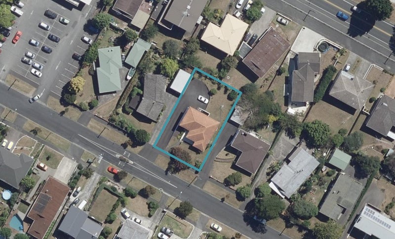 59 MacDonald Road, Glenview, Hamilton - Carousel 1