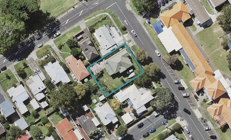 26 Auburn Street, Takapuna, Auckland - Carousel 1