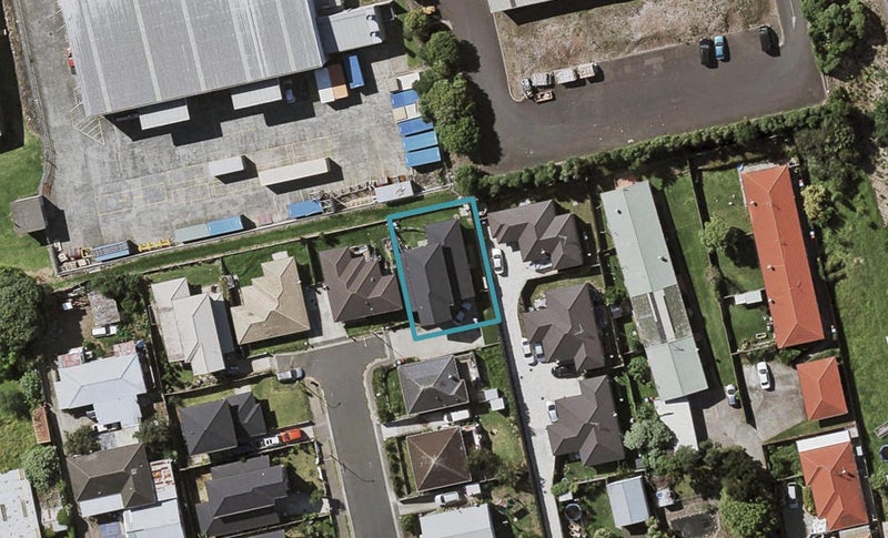 13 Sophia Close, Mount Wellington, Auckland - Carousel 1