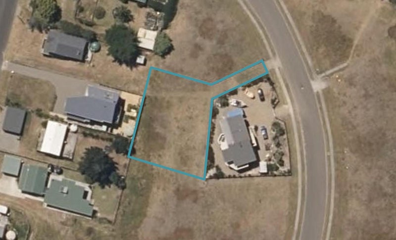 26 Taonui Street, Waitārere Beach, Levin - Carousel 1